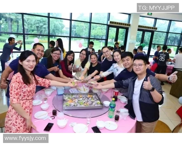 外国足球明星热爱中国文化与美食深度交流展现友谊与合作新篇章